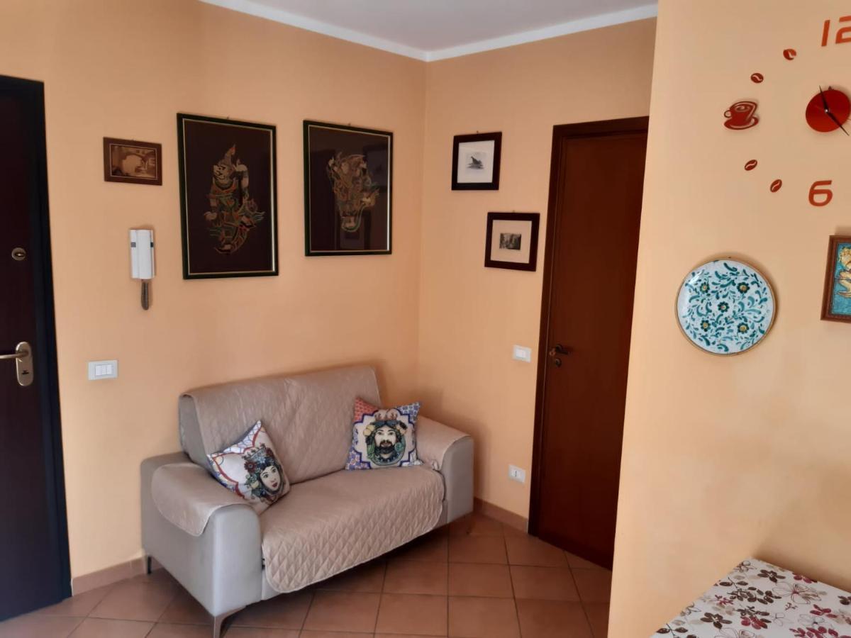 Nice Apartment In The Center Of Palermo - Bivani Via Colonna Rotta Luaran gambar
